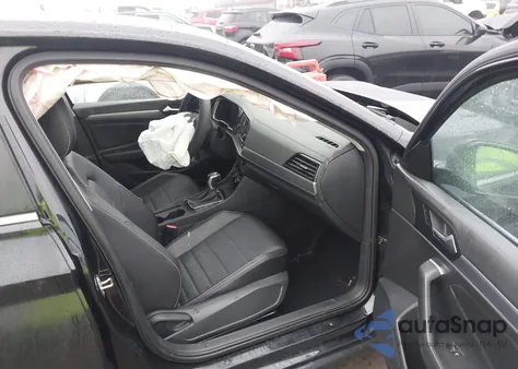 2022 Volkswagen Jetta 1.5T Se z USA, uszkodzony, nr VIN 3VW7M7BU2NM011921